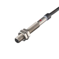 ER-08P - Ultra-long distance shielded type Screw type M8 Cable PNP output