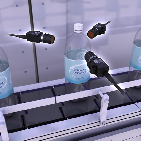 Détection de défauts sur les bouteilles en PET